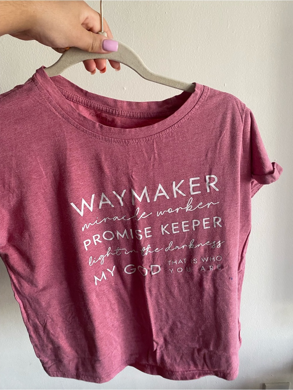 SHEIN Dusty Rose 'Waymaker Promise Keeper' Short Sleeve Tee